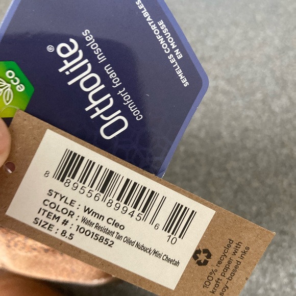 sale! 25% off! Toms Cleo Chelsea Boot. 8.5 - Picture 4 of 7